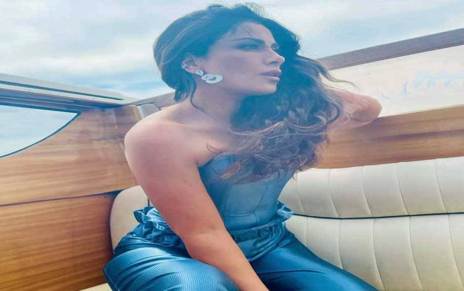 الدار البيضاء اليوم  - صبا مبارك سعيدة بتنوع أعمالها وتؤكد هدف الفن هو الترفيه