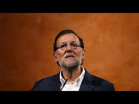 شاهد رئيس وزراء إسبانيا ينتقد محاولات استقلال كتالونيا